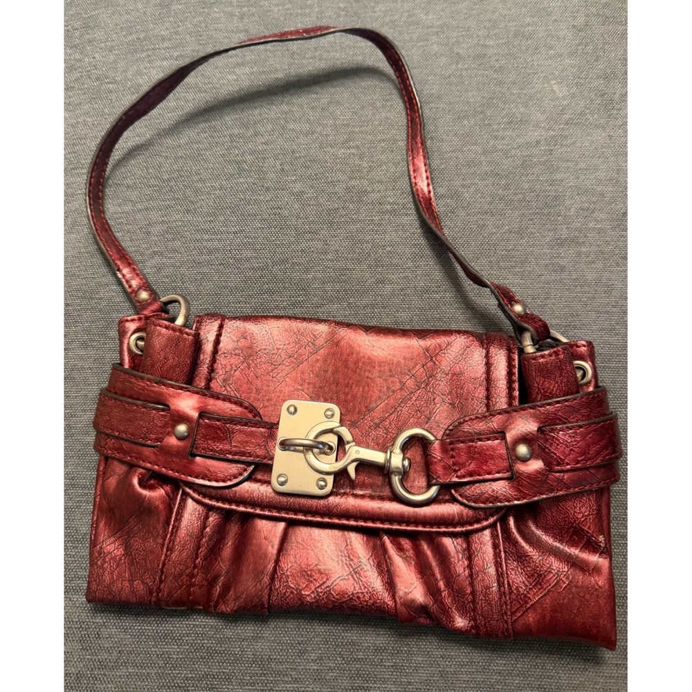 The Limited Metallic  Crinkle Faux Leather Baguette Shoulder Bag Clasp Y2K style